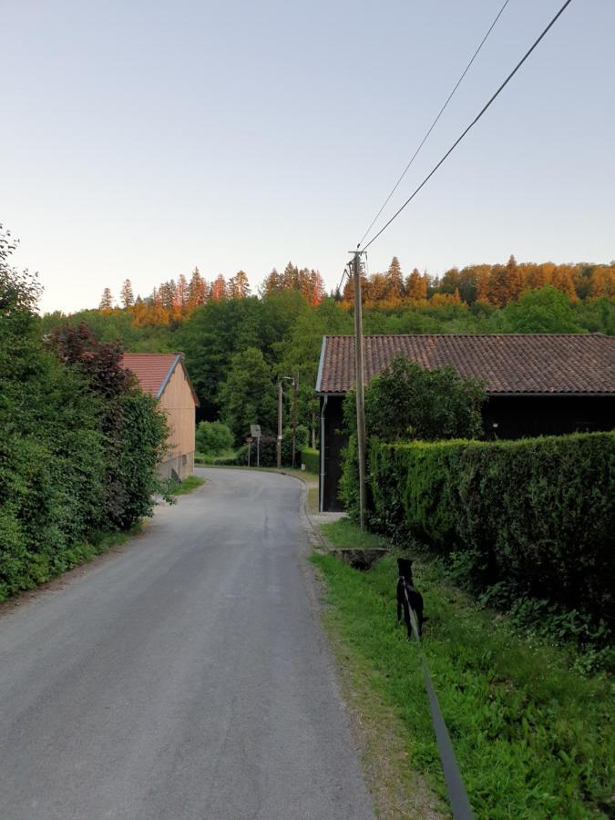 Gite 4 Etoiles La Belle Eau Calme Villa Futeau Exterior photo